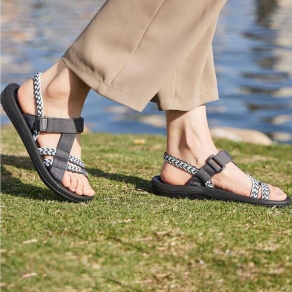 MEGNYA HIKING SANDALS FOR WOMEN, COMFORTABLE WALKING FLIP FLOP SANDAL - Picture 4 of 16